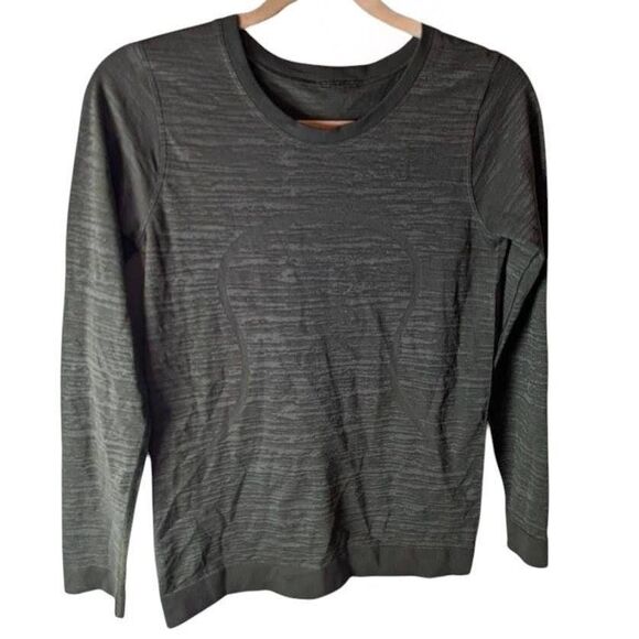 LULULEMON ATHLETICA Swiftly Tech Long Sleeve (Relaxed-Fit) Size 6-8 - Picture 3 of 5